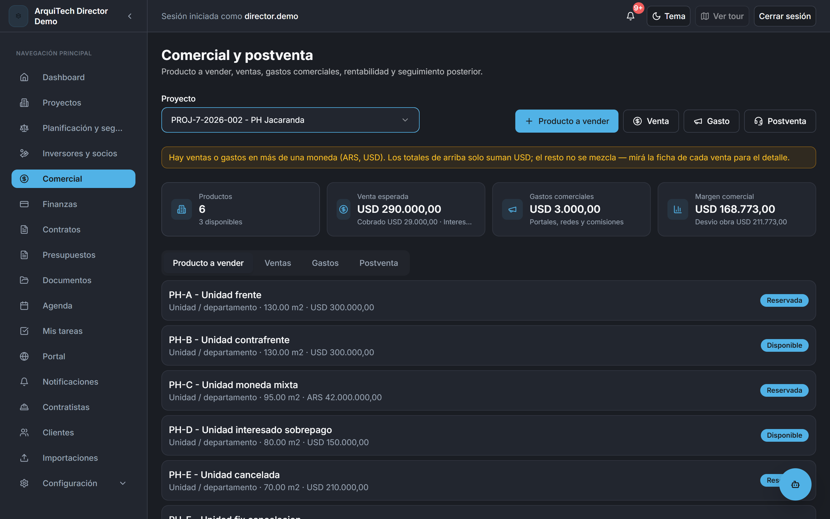 Vista comercial y postventa en ArquiTech, con unidades por superficie y precio, estado reservada o disponible, y solapas de ventas, gastos y postventa.